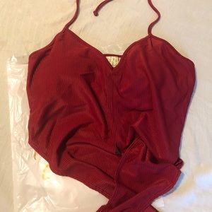 Kortni Jeane red ribbed tied up top